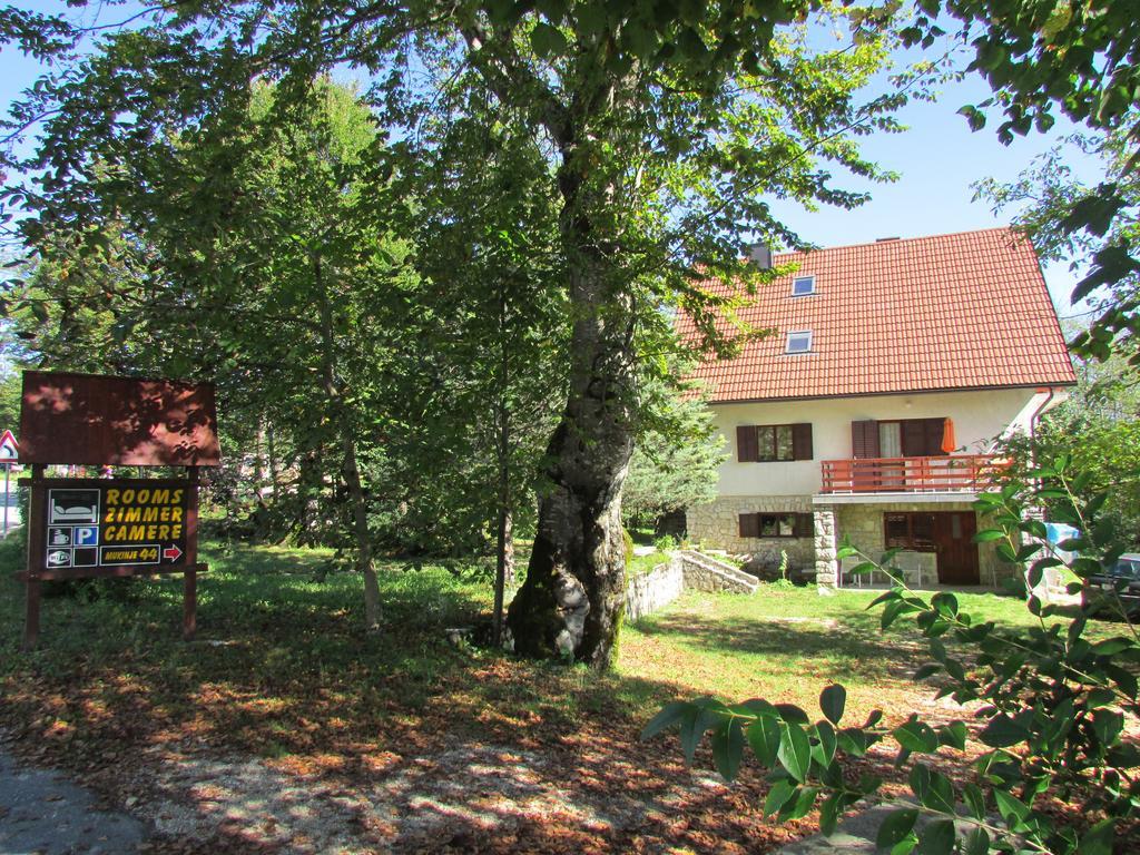 Guest House Nenad Plitvicka Jezera Exterior foto