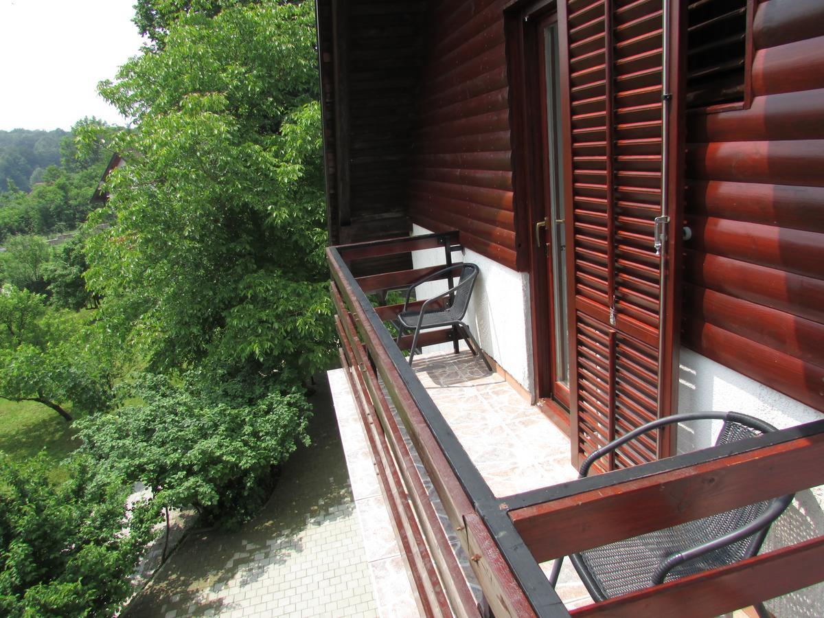 Guest House Nenad Plitvicka Jezera Exterior foto